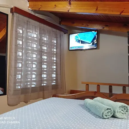 Bratis House Lejlighed Vartholomio